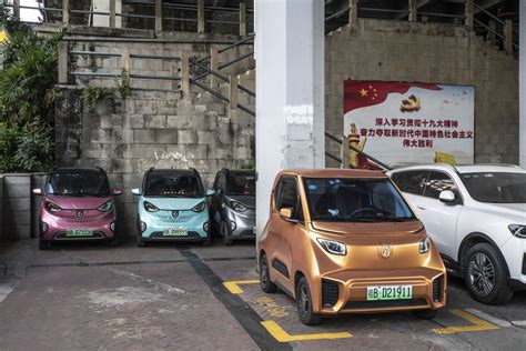 How China Is Taking Over The Electric Car Revolution