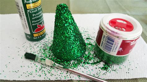 Check spelling or type a new query. Easy Christmas Crafts For Kids DIY Christmas Tree Ornament!