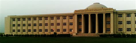 University Of Karachi Uok Distributes Emea Scholarships