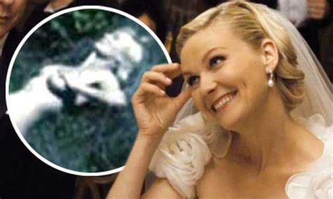Kirsten Dunst Is Laid Bare In Breathtaking Scenes From Her New Film Melancholia Daily Mail Online