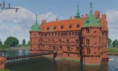 Minecraft Redditor Rebuilds Egeskov Castle And It Looks Way Too Real
