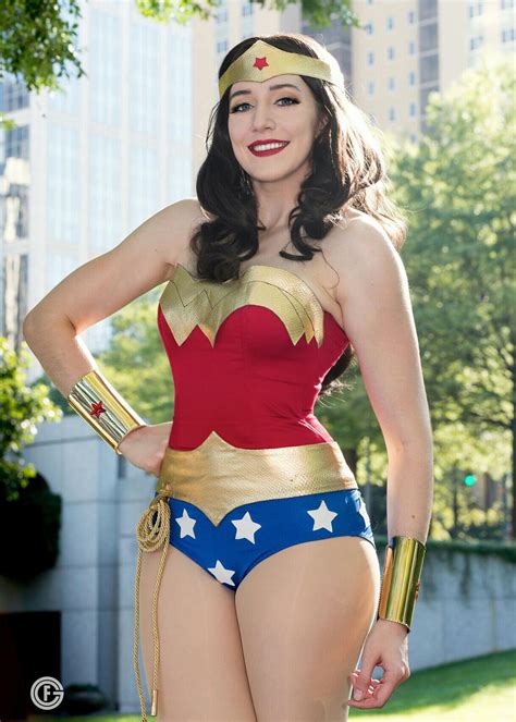 Wonder Woman Cosplay Pictures Porn Videos Newest Wonder Woman Cosplay Wondercon Fpornvideos