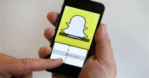 The Snappening Hackers Leak S Of Nude Images From Snapchat