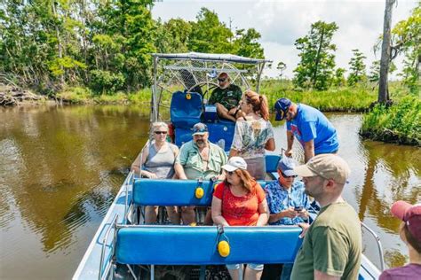 New Orleans High Speed 6 9 Passenger Airboat Tour Getyourguide