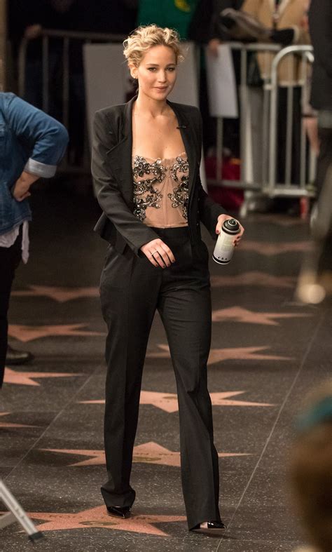 Pin On Fashion Jennifer Lawrence