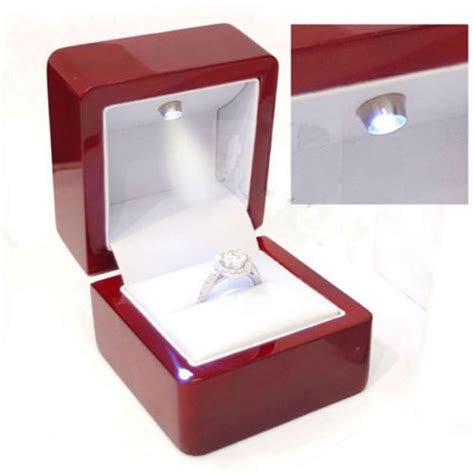 Luxury Ring Leather Box with LED Light Engagement Wedding Rings Case