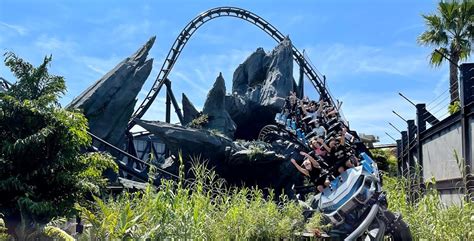 Unofficial Guide To The Jurassic World Velocicoaster At Universal Orlando