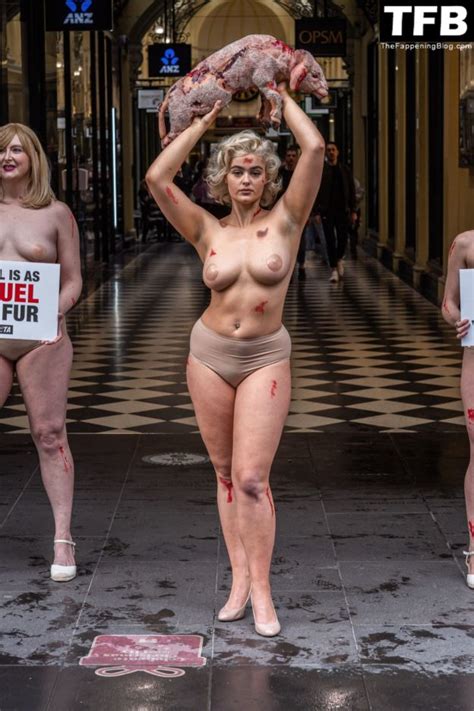 Tash Peterson The Notorious Vegan Activist Stages Yet Another Topless
