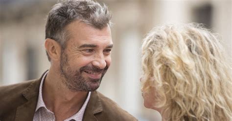 Jean Pierre Michaël Candice Renoir Jouer Avec Cécile Est Un Bonus