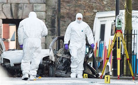 Four Men Arrested In Northern Ireland Car Bombing The Globe And Mail