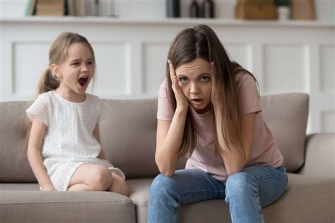 10 Things Not To Do During A Toddler Tantrum Speech Blubs