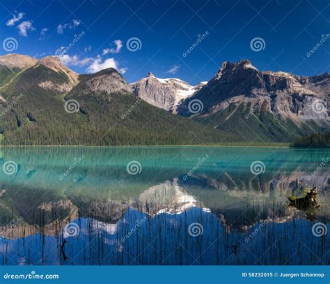 Reflections At Beautiful Emerald Lake Stock Image Image Of Canada