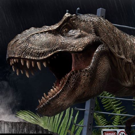 P1 Jurassic Park T Rex