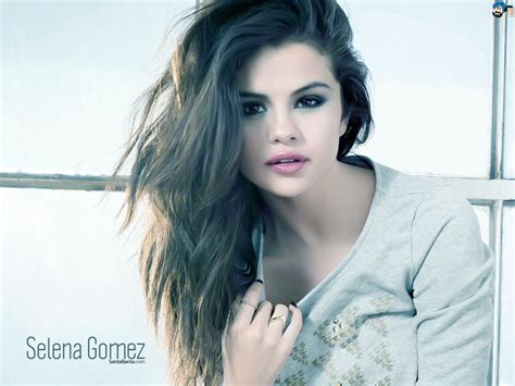 Free Download Selena Gomez Wallpapers Hd M3y5nzq 4usky 1024x768 For