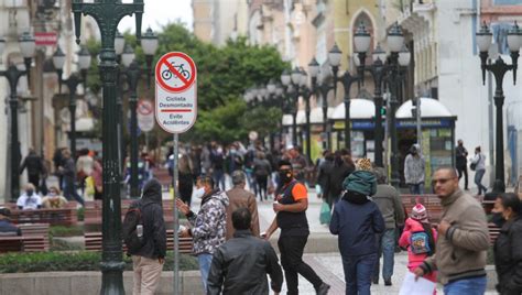 O tempo fica estável, mas o frio é rigoroso mesmo com a presença do sol, diz o meteorologista do simepar reinaldo kneib. Simepar prevê sol, tempo nublado e oscilações de ...