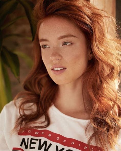 all time redheads red haired beauty pretty red hair red hair freckles