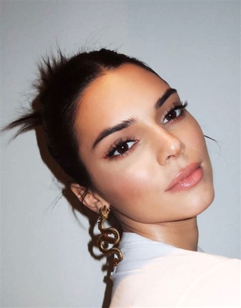 Pin By Username On Beautiful Kendall Jenner Makeup Jenner Makeup