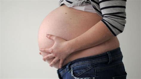 Schwangerschaft Rund Um Den Bauch In Der Schwangerschaft Augsburger Allgemeine