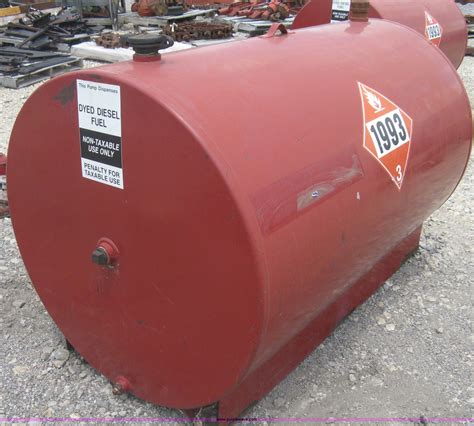 300 Gallon Fuel Tank In Wichita Ks Item A6377 Sold Purple Wave