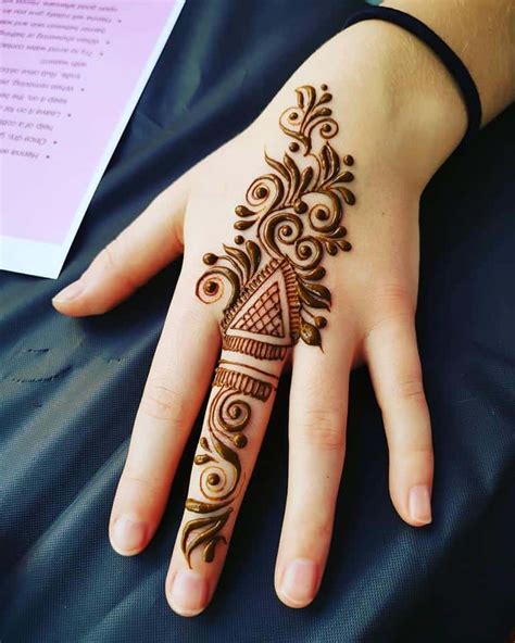 41 Mehndi Designs For Eid To Try This Year Easy Henna Tattoos For Girls 2023