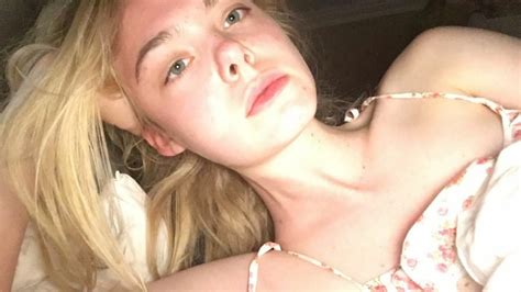 Elle Fanning Nude And Sexy 21 Photos Video Thefappening