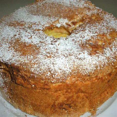 A little lemon zest, a hint of vanilla and just the right amount of egg whites to make. Passover Lemon Sponge Cake | Recipe (With images) | Lemon sponge cake, Passover desserts, Sponge ...