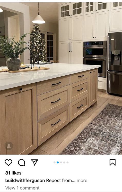 Two Tone Kitchen Cabinets Embrace Contrast And Eschew Uniformity Artofit