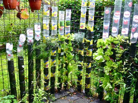 Diy 40 Ideas For Gardening With Recycled Items Designrulz