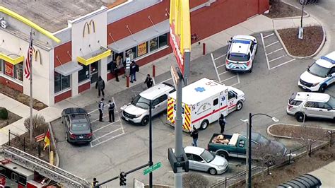 1 Shot At Mcdonalds On Chicagos South Side Officials Say Abc7 Chicago