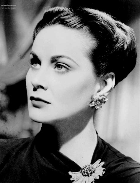 A wide face covered with dark, voluptuous hair, and featuring large, profoundly expressive green eyes that could convey with equal intensity either. Cinema Divas: Alida Valli