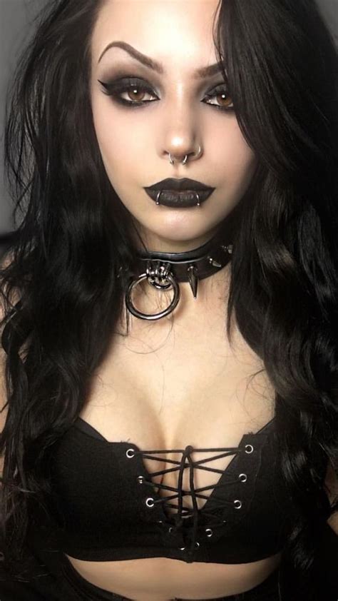 Pin By Goth Makeup On Goth Makeup Goth Women Hot Goth Girls Goth Beauty