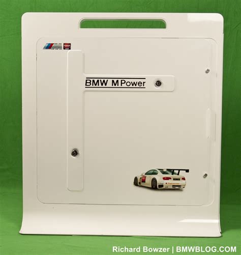 Now a days most cars have not not one, but dozens of computers or modules all talking to each other over what is called a controller area network or can bus, somewhat like the usb (universal serial bus) of your home computer. BMW M Power Computer Case