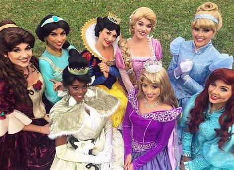 The Disney Princesses Are Posing For A Group Photo