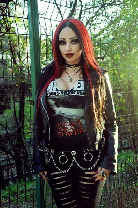 Pin By Sina Amouzadeh On Dani Divine Black Metal Girl Fashion Model