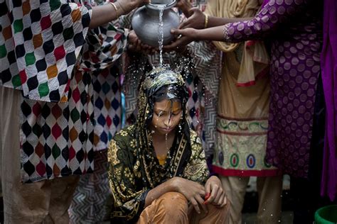 S Rie Fotogr Fica Mostra O Drama De Meninas Obrigadas A Se Casar No Bangladesh Fatos Desconhecidos