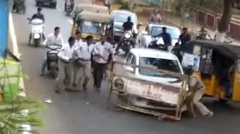 Caught On Camera Drunk Driver Mows Down Kakinada Policeman In Getaway Bid Viral News Zee News