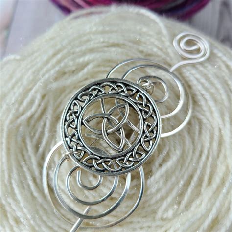 Celtic Triquetra Knot Shawl Pin Charmed Silver Crafty Flutterby