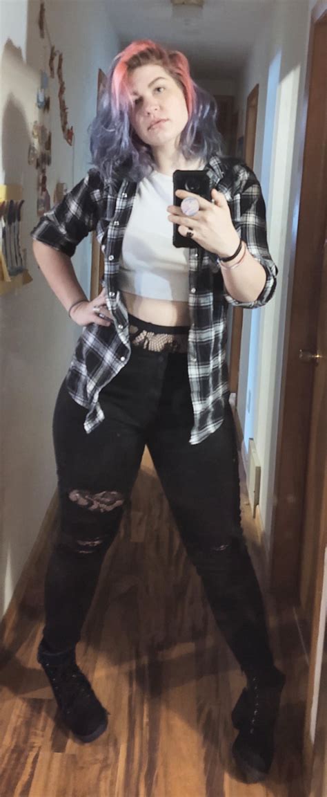 This Is My Favorite Outfit Right Now [26] R Selfies