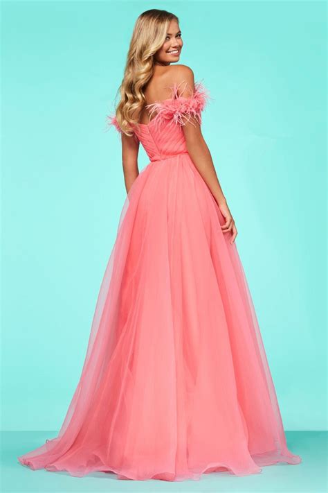 This sparkly jewelry will give you the right amount of shine, without taking away from the statement dress itself. Glamour Long Coral Tulle Feather Off The Shoulder Prom ...