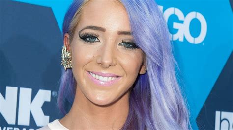 Longtime Youtuber Jenna Marbles Apologies For Old Racist Videos Quits