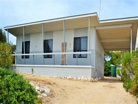 Where To Find A Bargain Beach House In Australia