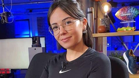 Agathe Auproux Pleases Her Fans By Posting A Photo Of Her Magnificent