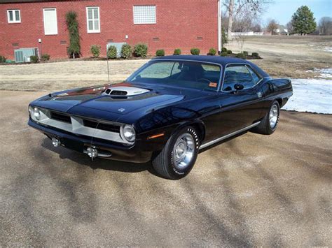 Classic Car Information 1971 Plymouth Hemi Cuda The Legendary Muscle Cars