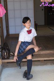 Miina Tsubaki Imouto Tv Schoolgirl Idolblog F