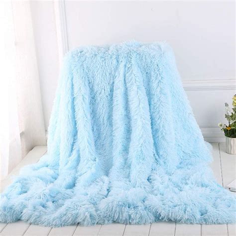 Light Blue Throw Blanket It S Fluffy Blue Throw Blanket Light Blue Blanket Sofa Throw Blanket