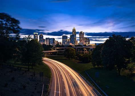 The last day of the month is 11 hours, 26 minutes, so the length of the days gets 55 minutes longer. Old Concord Rd, Charlotte, NC, USA Sunrise Sunset Times