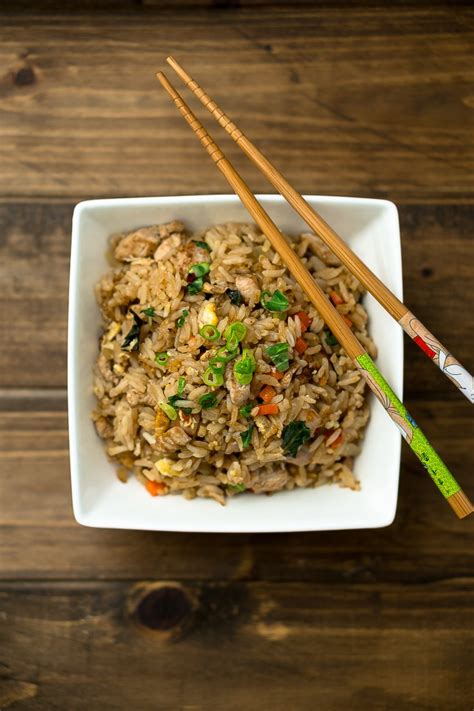 Creamy garlic basil chicken made in a skillet with a flavorful garlicky basil sauce & asparagus spears. Basil Fried Rice Recipe - ChichiLicious.com