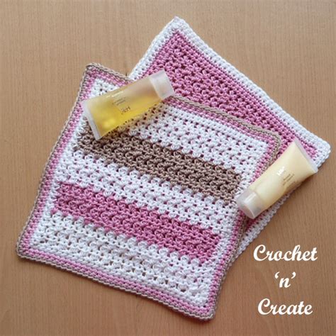 Let's ditch plastic ones and make one yourself! Bathroom Washcloth Free Crochet Pattern - Crochet 'n' Create