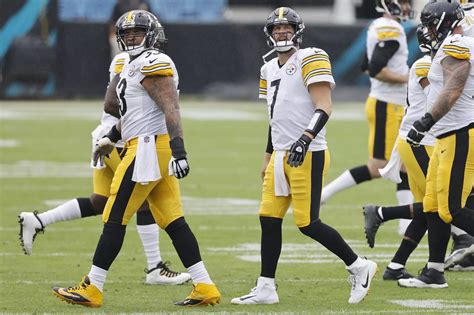 Maybe you would like to learn more about one of these? Steelers Report Card: Grading the Steelers three-quarters ...