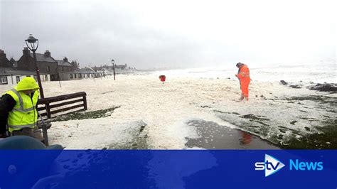 Stormy Scotland The Day Footdee In Aberdeen Was Engulfed In Foam